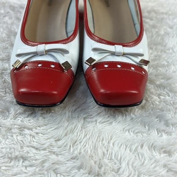 Vintage 90s Ros Hommerson red white saddle shoe low heeled square toe pumps, 6 - Picture 3 of 10